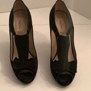 Valentino Suede platform open toe bow detail